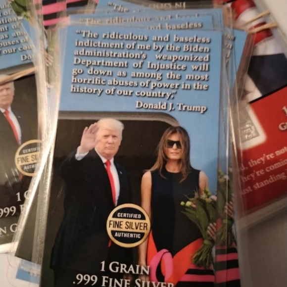 SALE 25pc Donald J Trump MAGA MUGSHOT .999 1 Grain Silver Bar Collector Cards - Picture 2 of 4